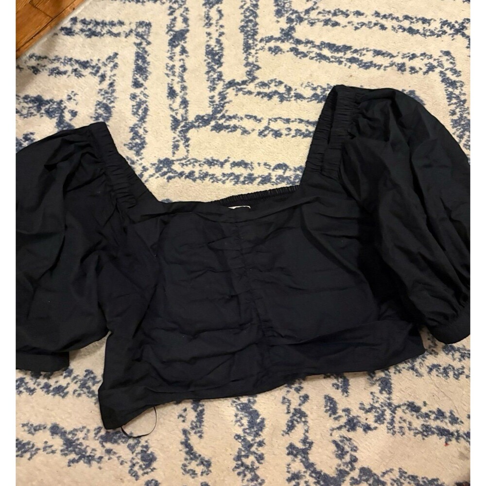 Black Abercrombie Ruched Puff Sleeve Crop Top